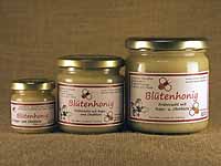 Heller,
 streichzarter Blütenhonig im 60g-,
 250g- und 500g-Glas